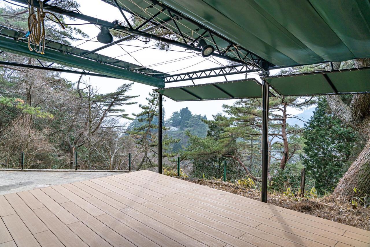 Отель Rokko Outdoor Station Foton Кобе Экстерьер фото